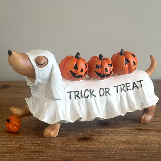 Halloween Decor: Dachshund with Jack-O'-Lantern Trick or Treat Theme