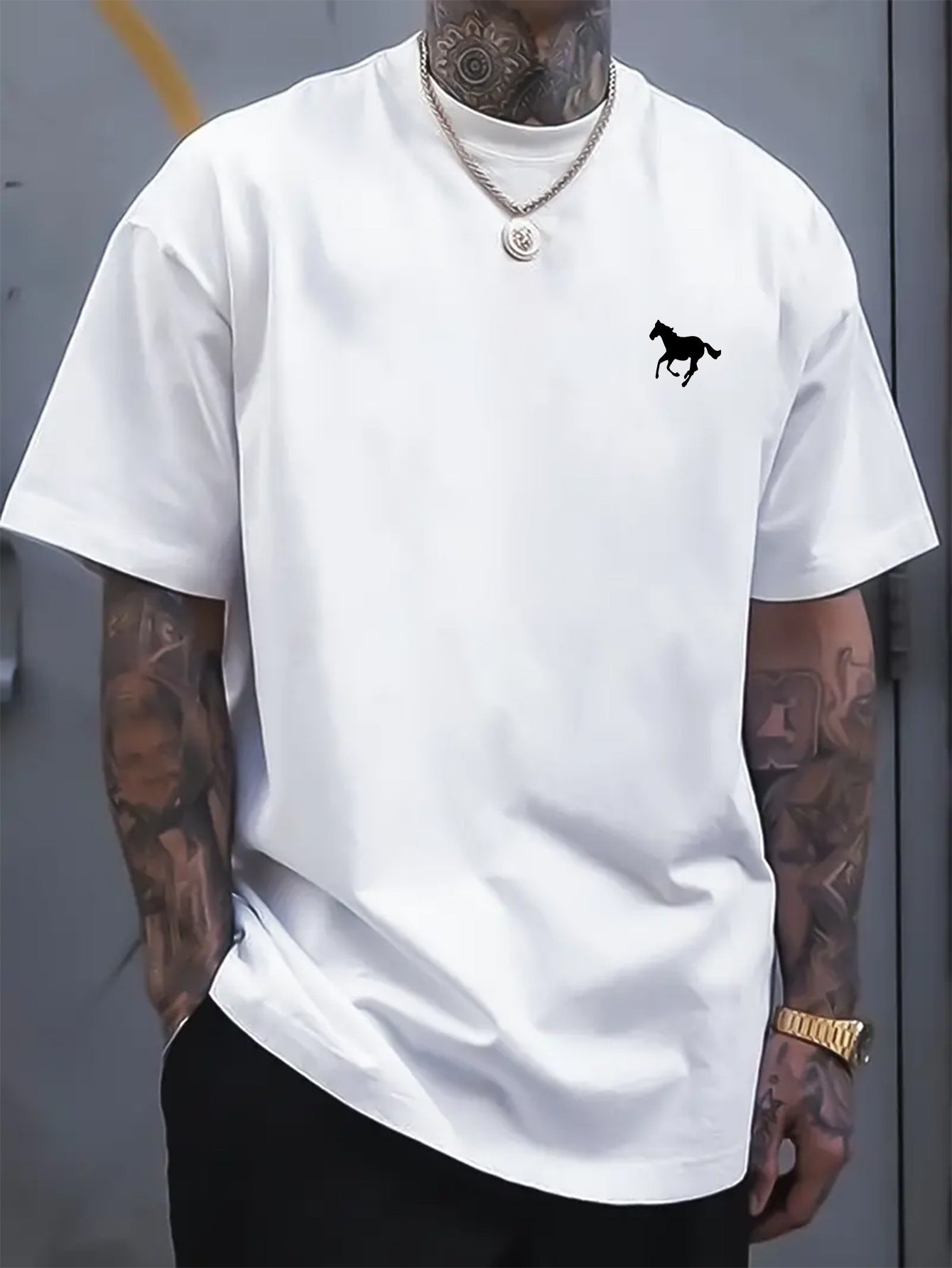 Classic Cotton Crew Neck T-Shirt - Soft, Breathable, Minimalist Horse Print, Comfortable Casual Wear for Everyday Activities