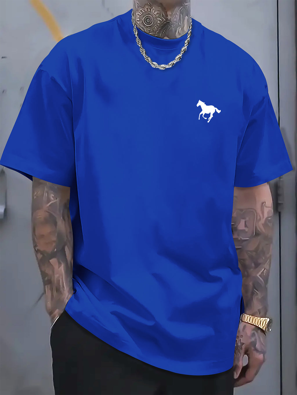 Classic Cotton Crew Neck T-Shirt - Soft, Breathable, Minimalist Horse Print, Comfortable Casual Wear for Everyday Activities