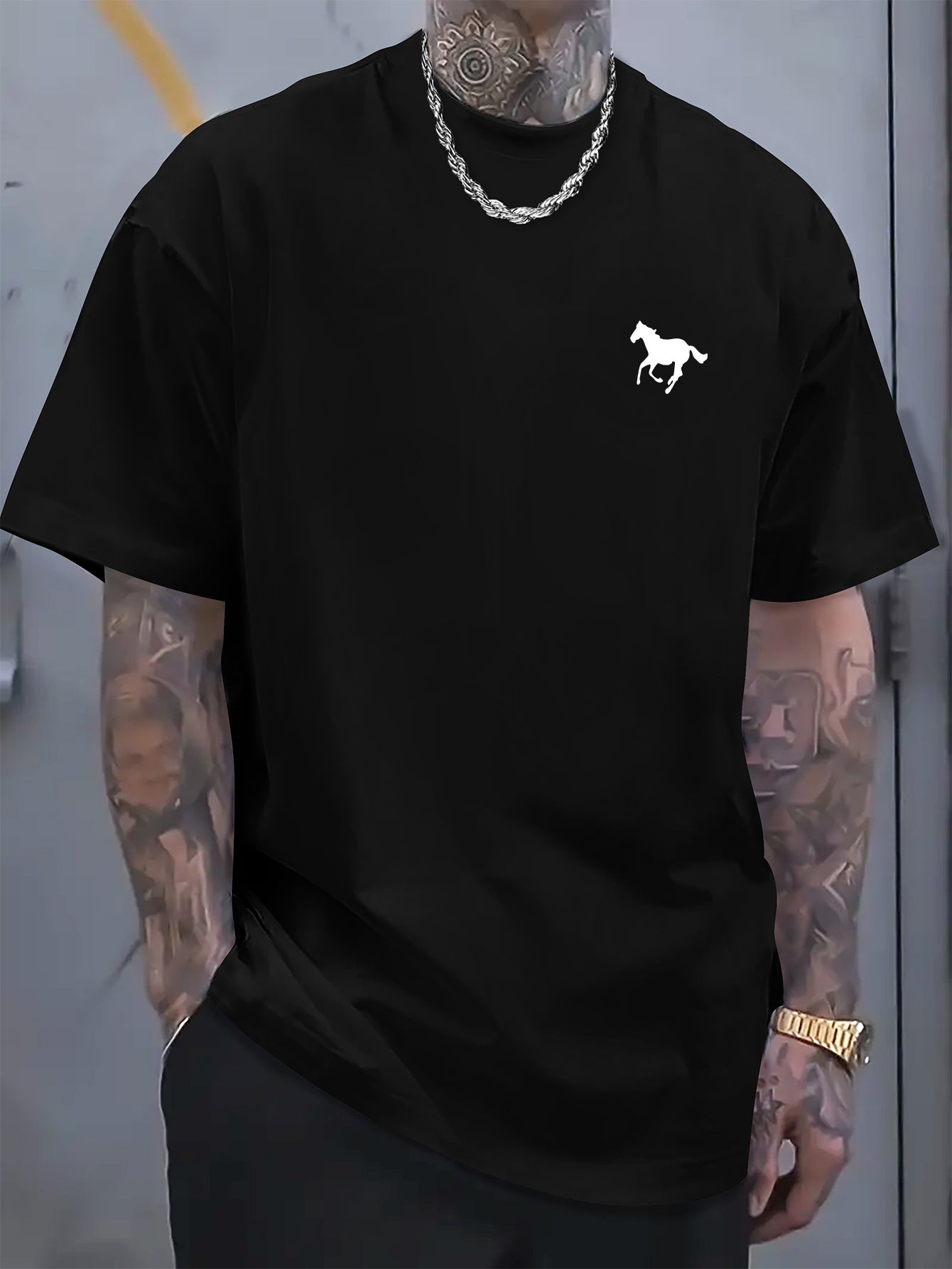 Classic Cotton Crew Neck T-Shirt - Soft, Breathable, Minimalist Horse Print, Comfortable Casual Wear for Everyday Activities
