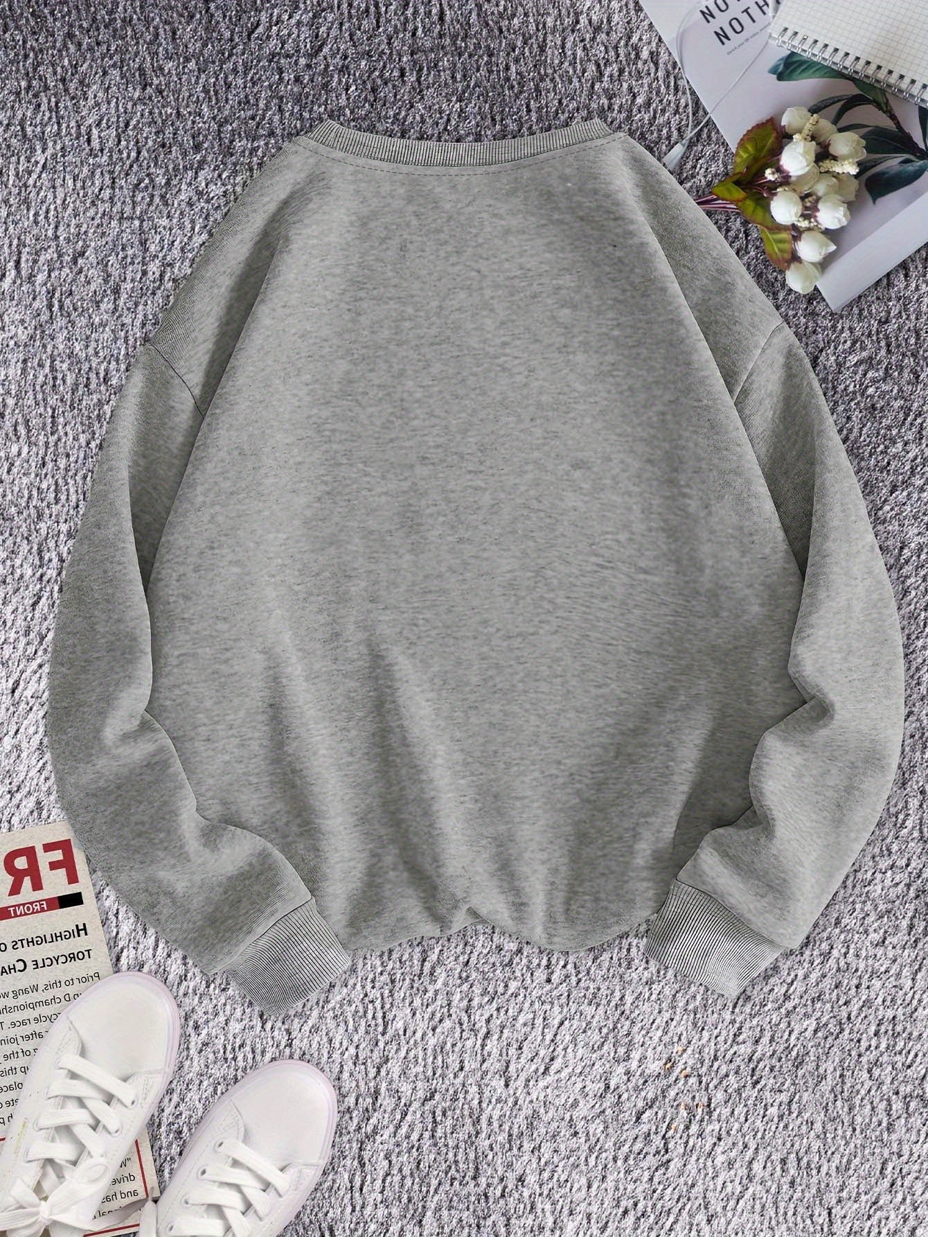 Women'S Casual Fall/Winter Horse Silhouette Sweatshirt and Sweatpants Set - Gray with Black Horse Design, Cozy Sweatpants for Relaxation, Comfortable Clothing | Stylish Horse Print | Cozy Sweatpants