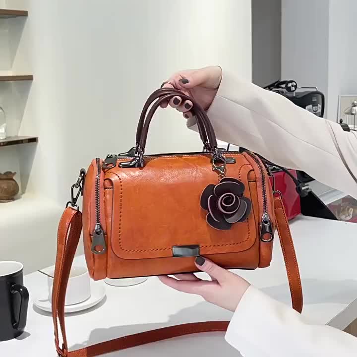 1pc Retro Handbag | Horse Pattern Classic Single-Shoulder Bag with Rose Pendant, Crossbody, Lining, Zipper Closure, Adjustable Strap, Suitable for Commuting, Business Trips, Light Luxury Small Bag, Christmas Gift