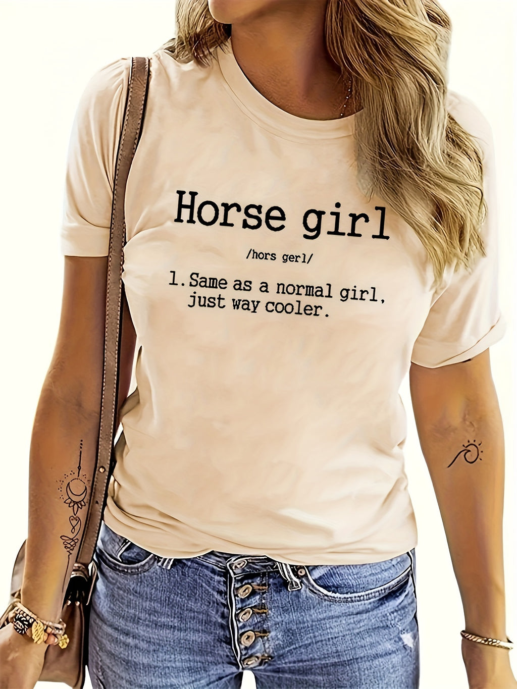 Vibrant Horse Girl Letter Print T-Shirt - Soft Short Sleeve Crew Neck Casual Top for Summer - Comfortable Women's Clothing for Horse Lovers