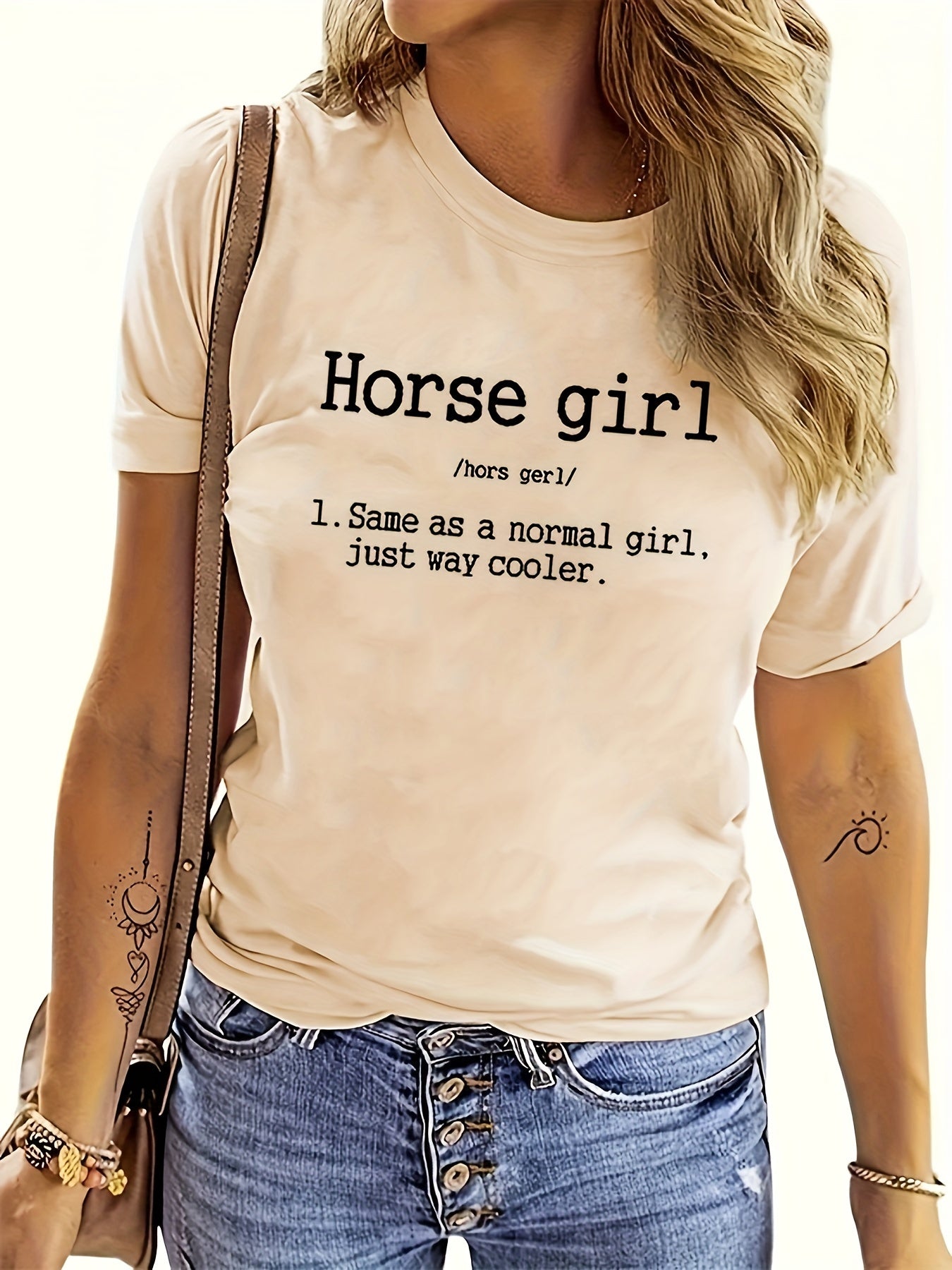 Vibrant Horse Girl Letter Print T-Shirt - Soft Short Sleeve Crew Neck Casual Top for Summer - Comfortable Women's Clothing for Horse Lovers