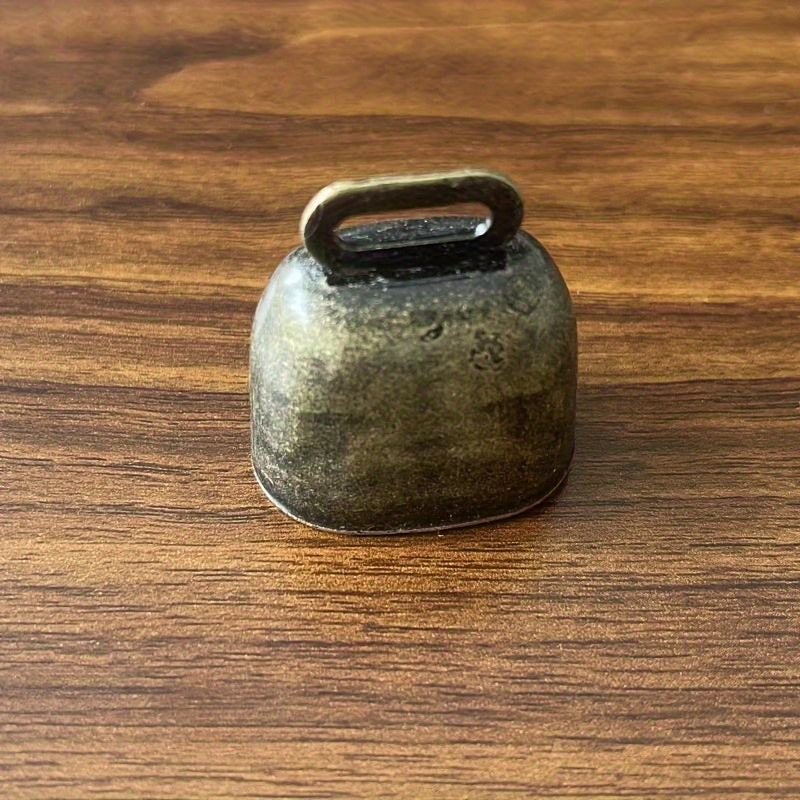 1pc Super Loud Cow Bell, Sheep Bell, Pet Anti Loss DIY Bell, Wind Bell Pendant, Vintage Metal Cow Bell, Cattle, Horse, Sheep Grazing Bell, Farm Animal Anti Loss Bell, Loud And Crisp Dissemination DIY Accessories, Pet Pendant