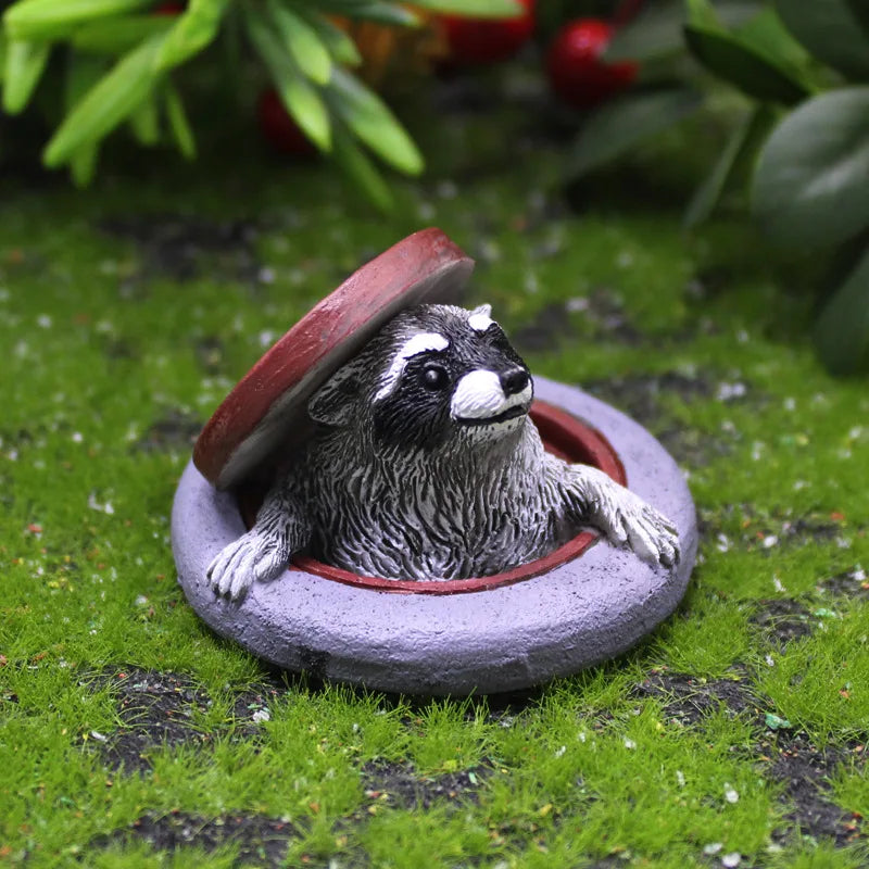 Spring Raccoon Ornaments Creative Garden & Courtyard Decor Simulated Animals Resin Tabletop Vase
