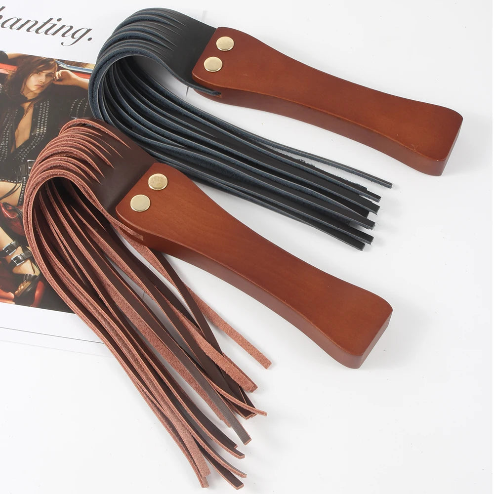 BDSM Fetish Bondage Wooden Handle Leather Spanking Paddle Flirt Flogger Slave Ass Slap Horse Whip