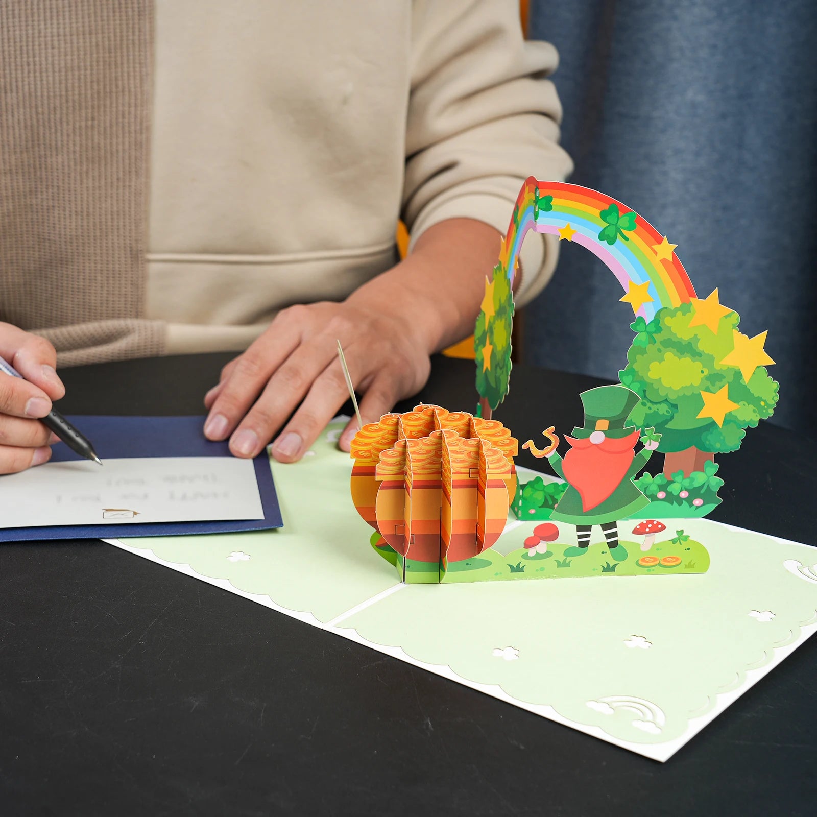 Happy St Patrick's Day Pop Up Card 3D Greeting Cards Festival Gift Clover