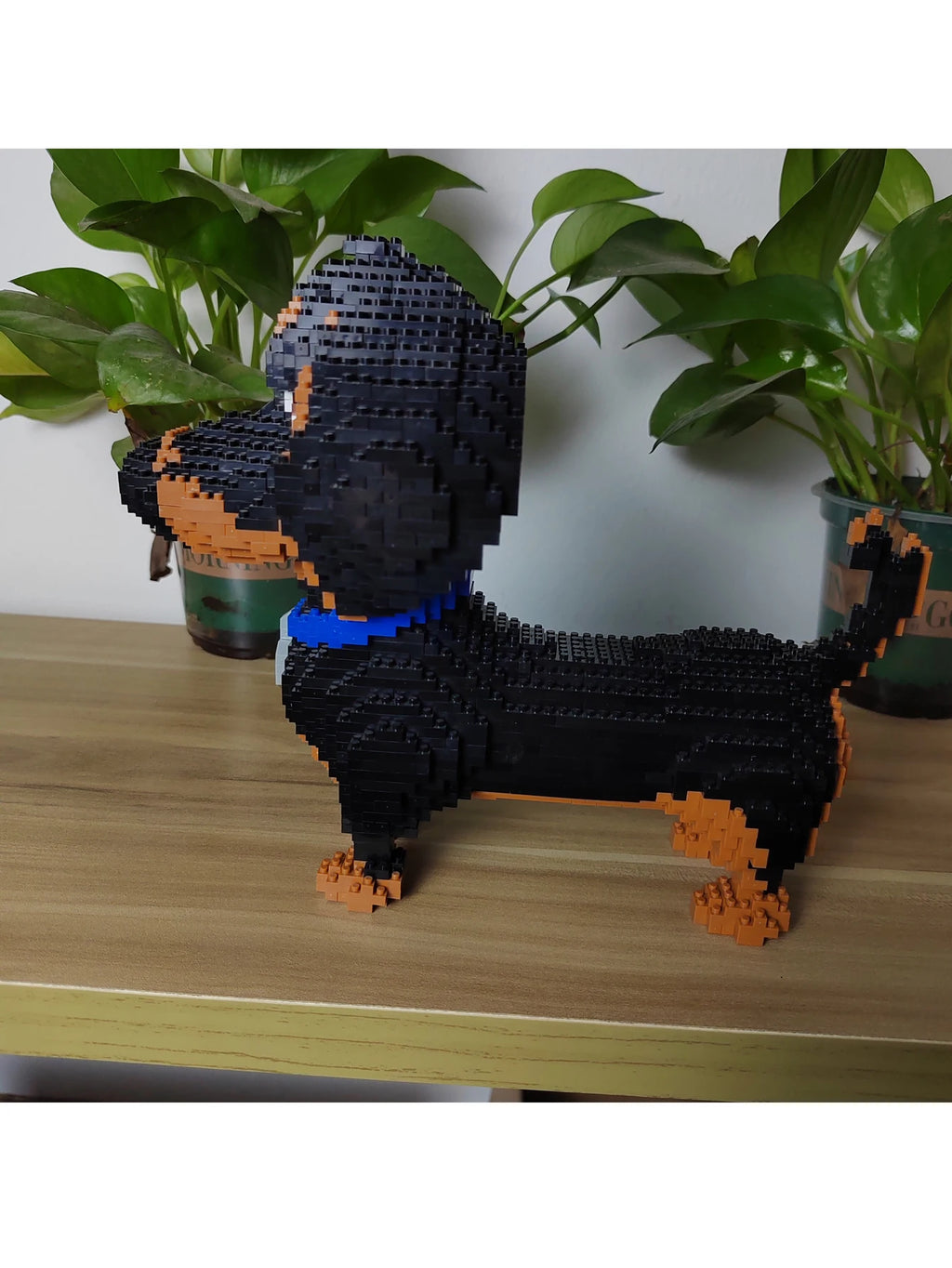Dachshund Dog Model Micro Mini Building Blocks Set Educational Recreation Toys Pet Lover Gift Decoration Bricks Party Gift