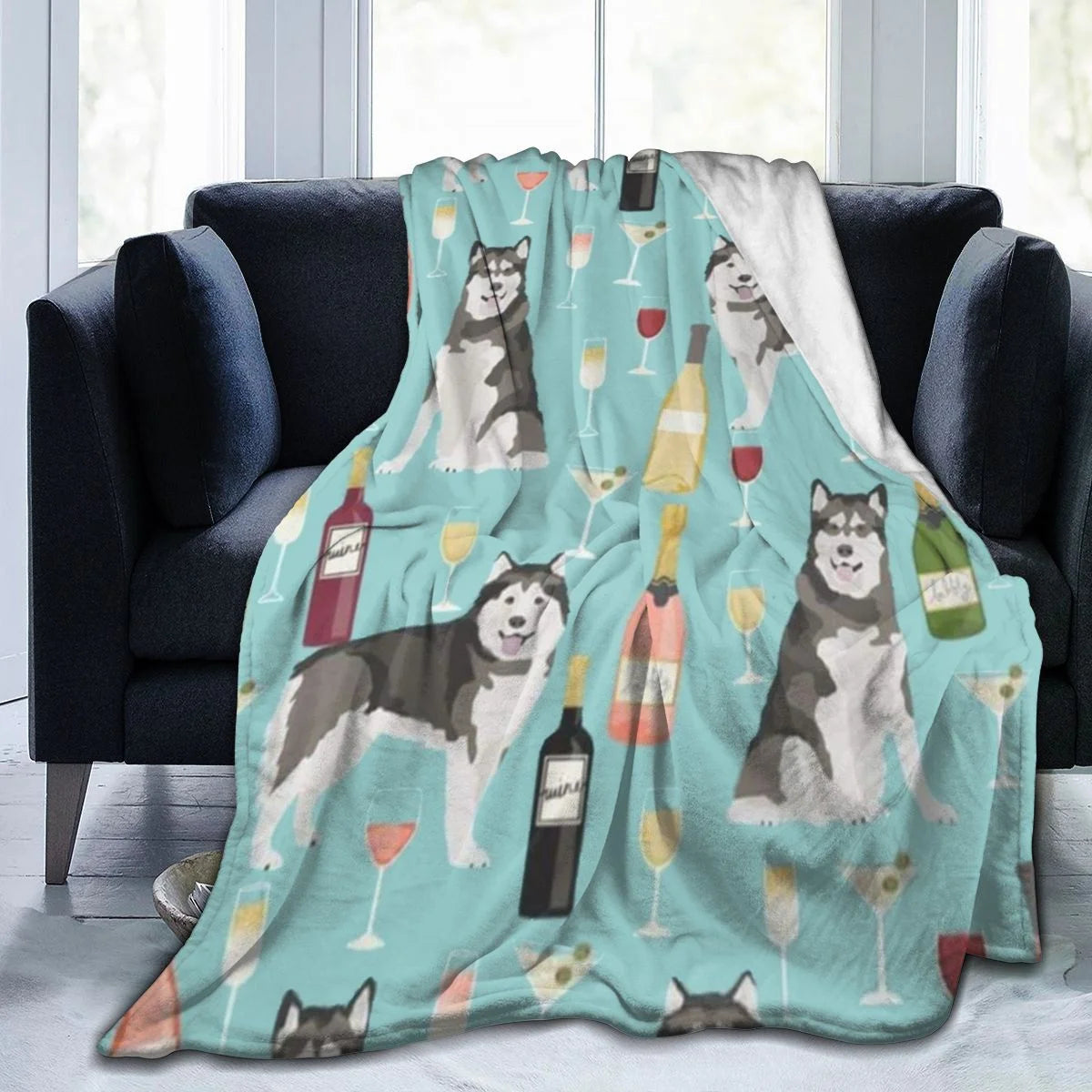Alaskan Malamute Throw Blanket