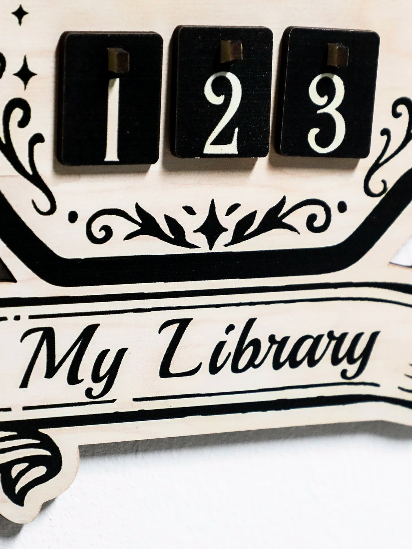 Black Cat Book Tracker Sign