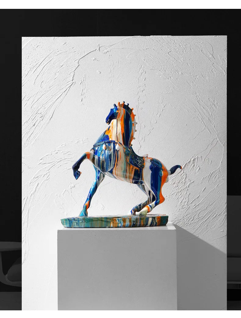 Large Luxury Horse Figurine Modern Creative Home Decor for Living Room TV Cabinet Entryway Elegant Housewarming Gift