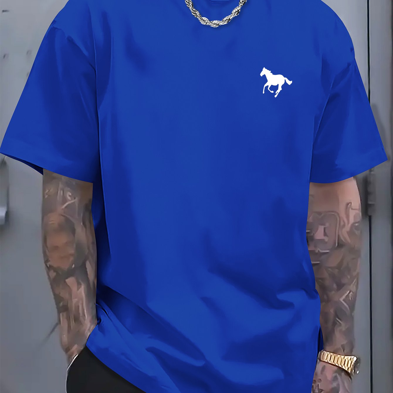 Classic Cotton Crew Neck T-Shirt - Soft, Breathable, Minimalist Horse Print, Comfortable Casual Wear for Everyday Activities