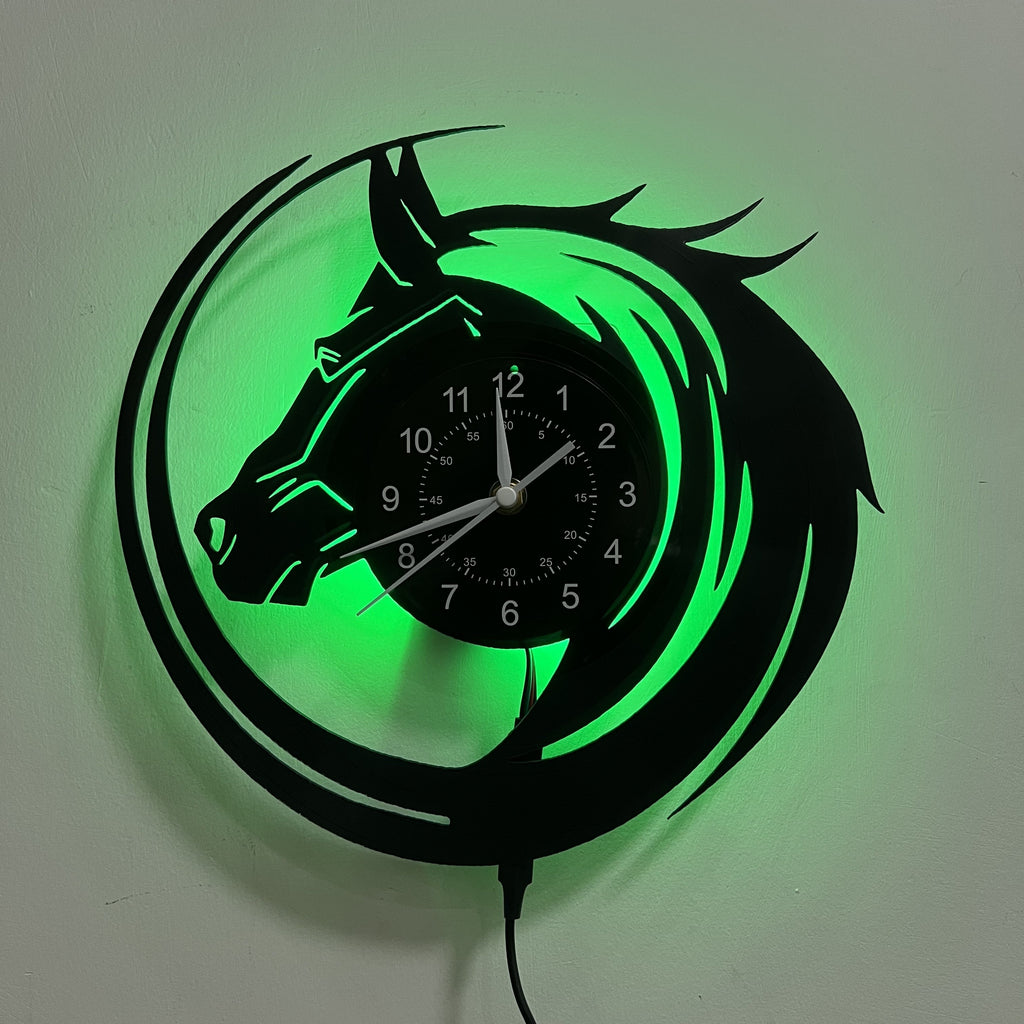 Luminous Vinyl Wall Clock Designed for Horse Enthusiasts, Perfect for Decorating Living Rooms And Bedrooms. an Ideal Gift for Birthdays And Christmas for Friends And Loved Ones. Note: Battery Not Included