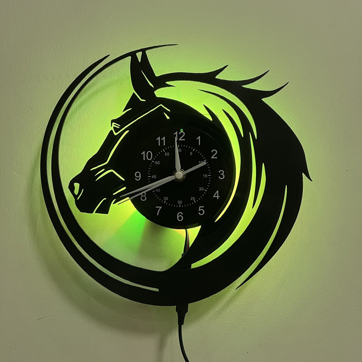 Luminous Vinyl Wall Clock Designed for Horse Enthusiasts, Perfect for Decorating Living Rooms And Bedrooms. an Ideal Gift for Birthdays And Christmas for Friends And Loved Ones. Note: Battery Not Included