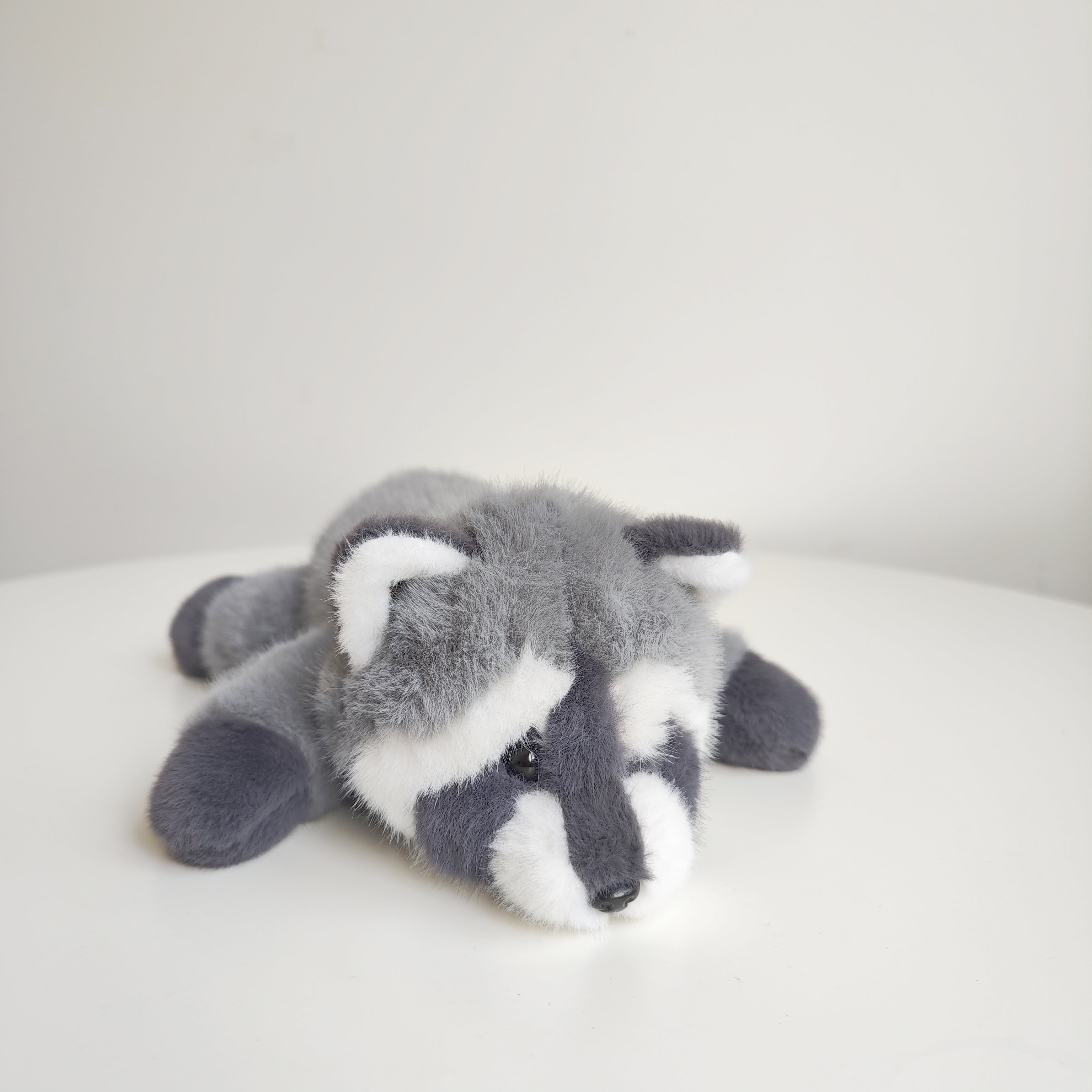 1pc Grey Raccoon Plush Doll, Soft Synthetic Stuffed Animal, Collectible Lesser Panda Plushie, Ideal for Wedding, Christmas, Halloween Decor, Room Decoration, Perfect Gift for Friends